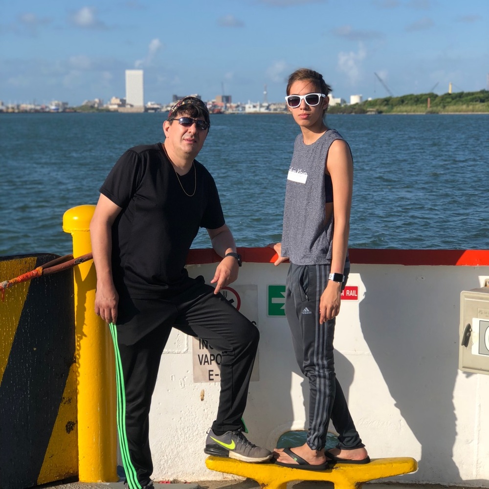 Meet your Posher, Tom